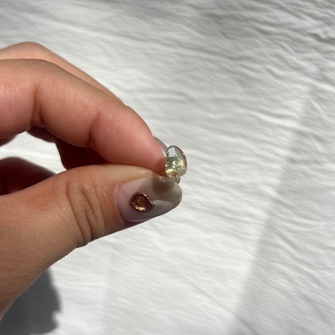 〜No,3 茶*白*水〜スタッドピアス GOLD 3粒 - 画像 (7)
