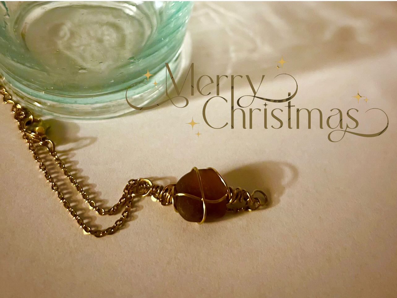 冬でも海を感じられるジュエリーを贈るという選択