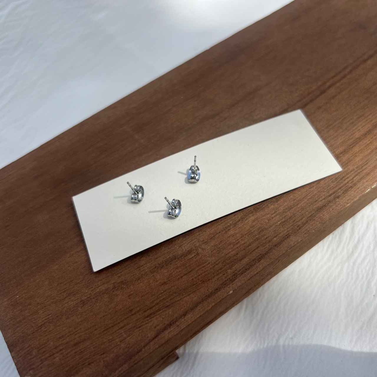 〜No,8 白*水*水〜スタッドピアス silver 3粒 - 画像 (13)
